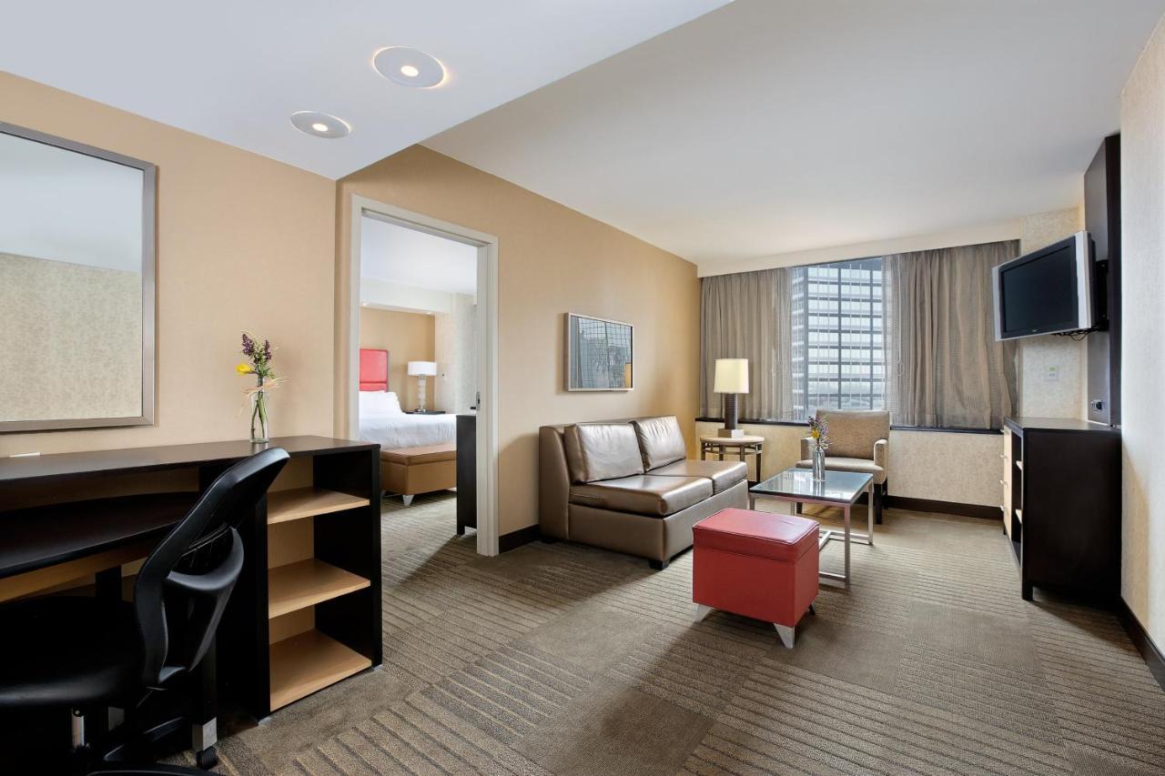 Express Downtown By Ihg Hotel Denver